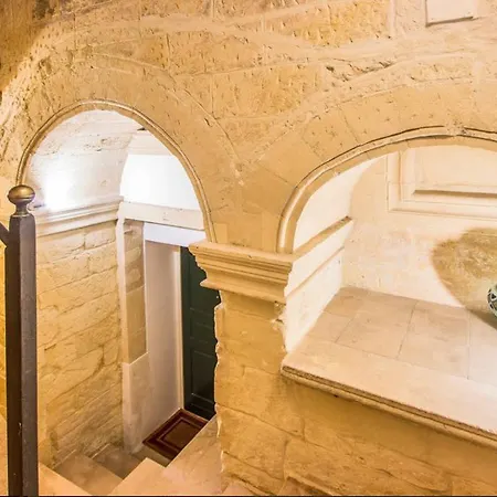 Palazzo Galateo بيت للعطل *